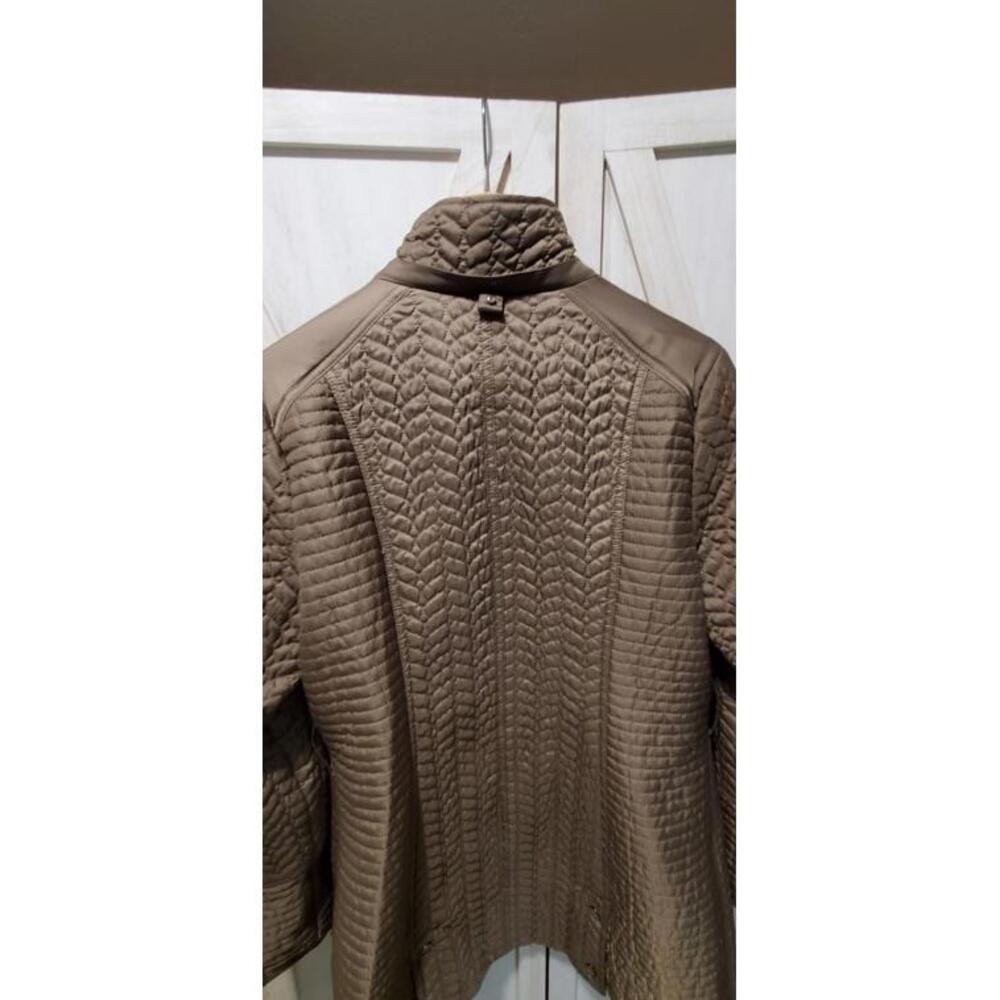 Dawn Levy Quilted Taupe Utility Jacket - Picture 9 of 9